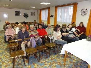 MUDr. Uzel - krátce před začátkem přednášky